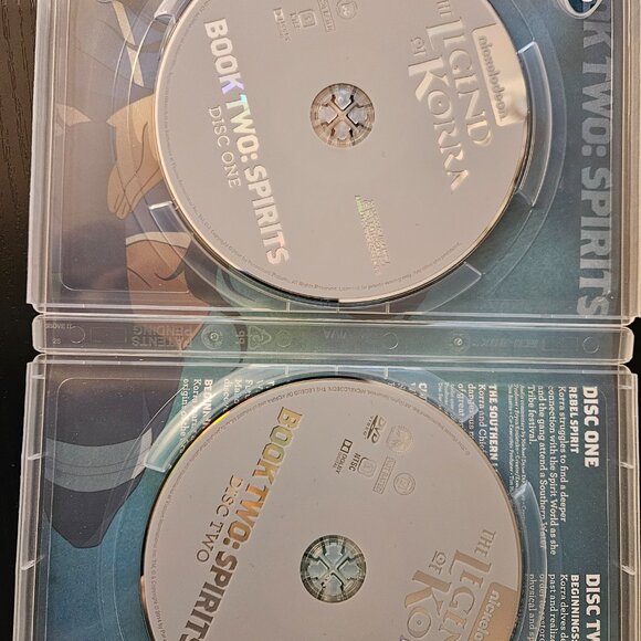 The legend of korra DVDs, books 2-3-4 - Picture 4 of 4
